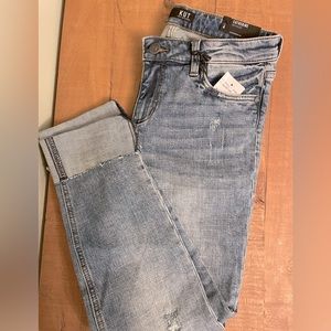 Kut from the Kloth Catherine Boyfriend jeans NWT